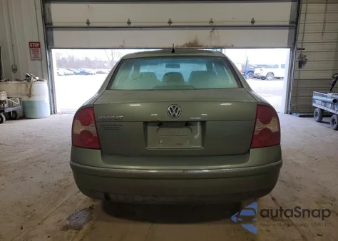 2001 Volkswagen Passat Gls из США, поврежденный, VIN WVWPD63B51P069505